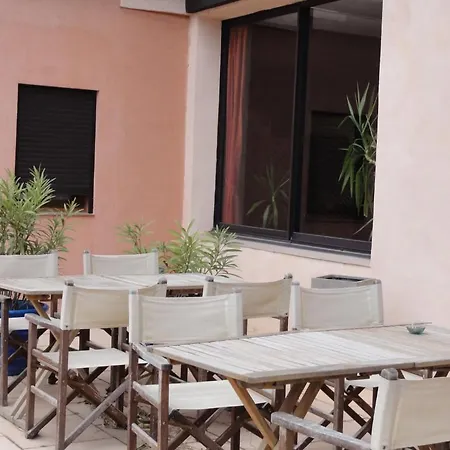 L'hacienda Hotel Chateauneuf-les-Martigues
