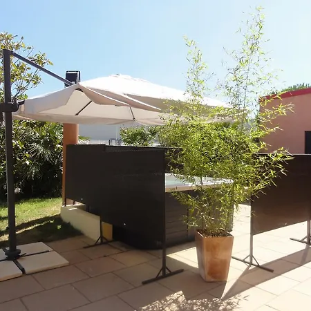 L'hacienda 3* Chateauneuf-les-Martigues
